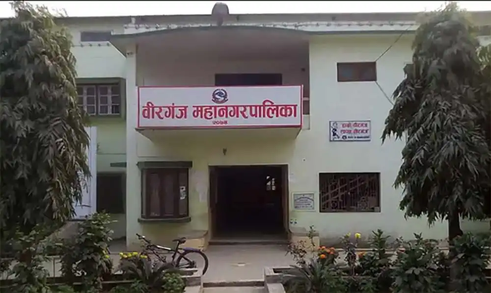 चिसो बढ्दै गएपछि वीरगन्जका विद्यालयहरुमा थप दुई दिन बिदा