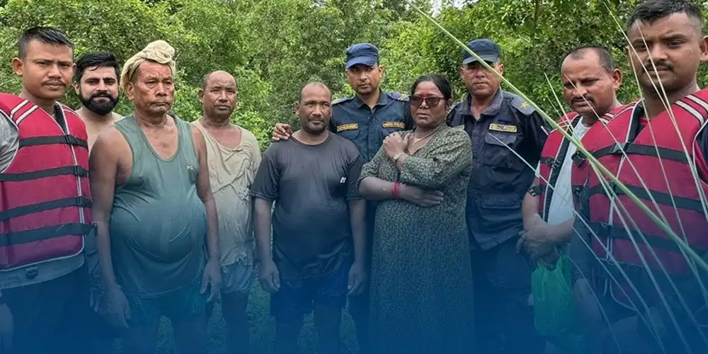रूपन्देहीमा रोहिणी खोलामा फसेका चार जनाको सकुशल उद्धार
